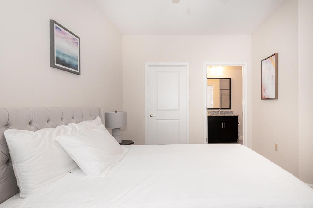 Appartement Viagem - Charlotte - Bright 1BR W/Balcony+Gym Extérieur photo